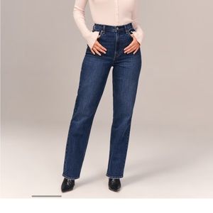 Abercombie Curve Love Ultra High Rise 90 Straight jeans